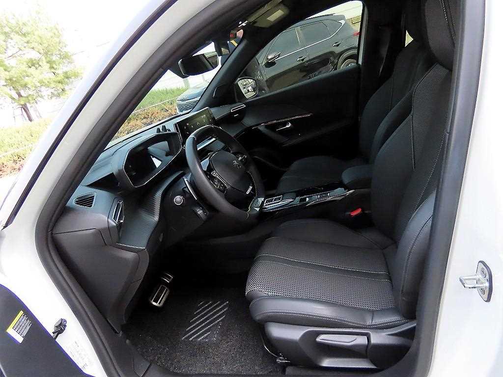 Peugeot 2008 - Vista 5