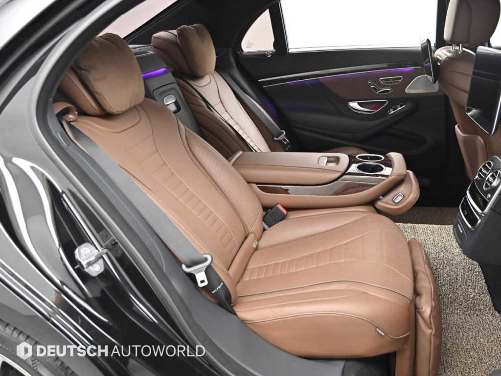 Mercedes Benz S Class - Vista 12