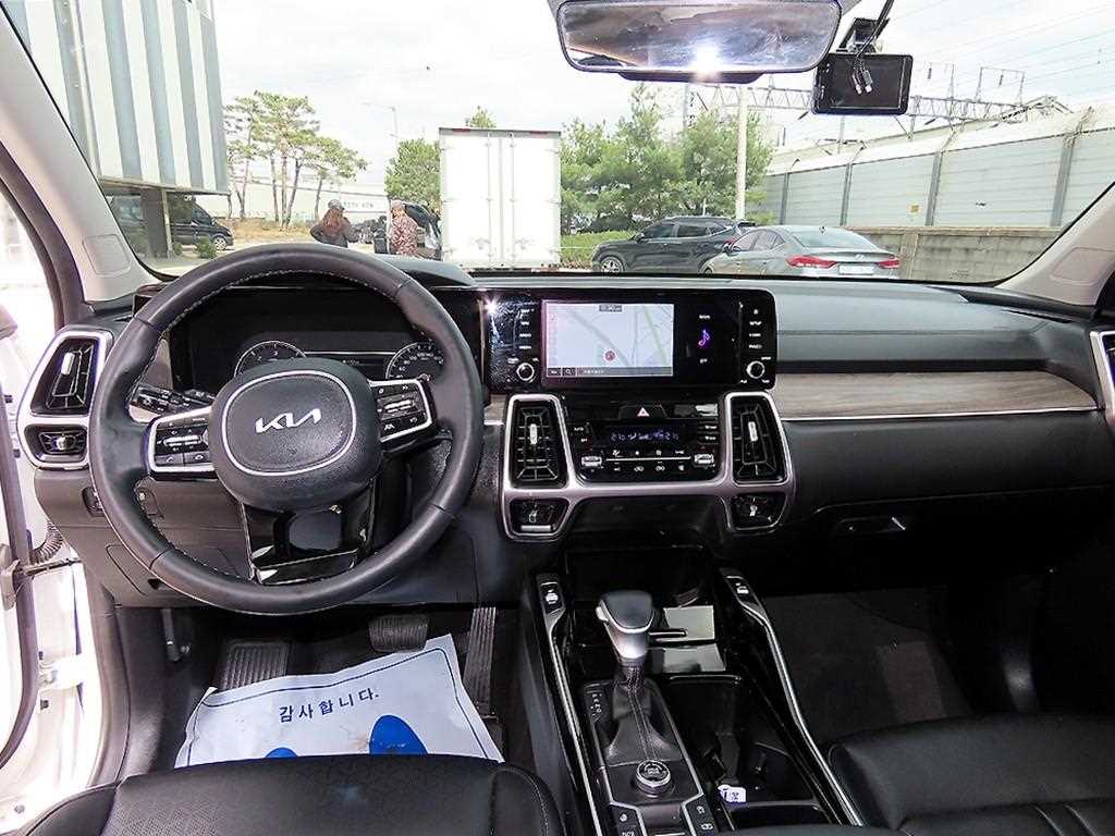 KIA Sorento - Vista 7