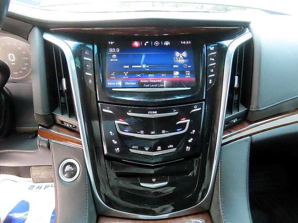 Cadillac Escalade 2015 Negro - Importación desde Corea - HF Imports Iquique - Foto 13