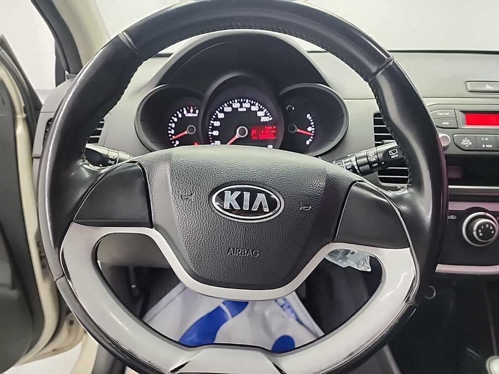 KIA Morning - Vista 9