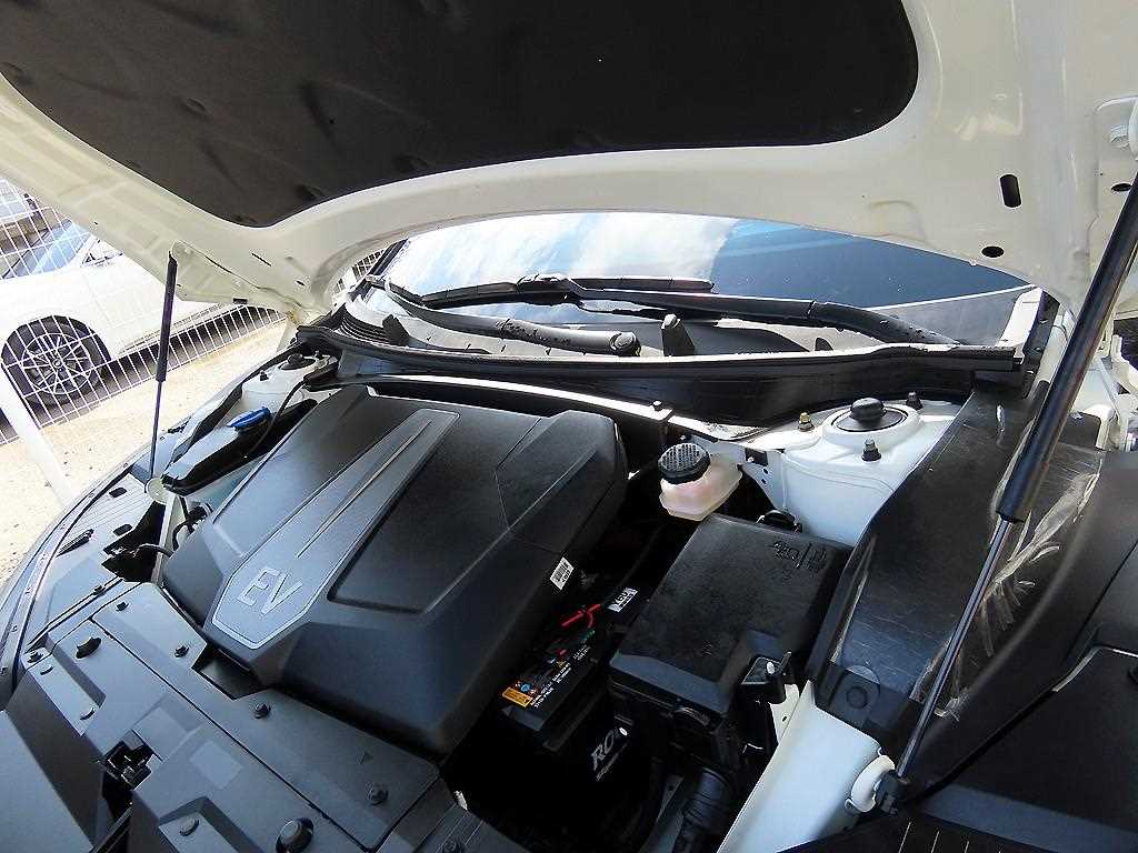 KIA EV6 2022 Blanco - Importación desde Corea - HF Imports Iquique - Foto 19