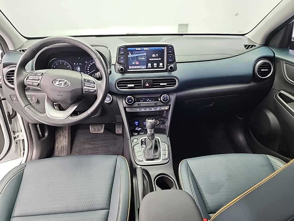 HYUNDAI Kona - Vista 7