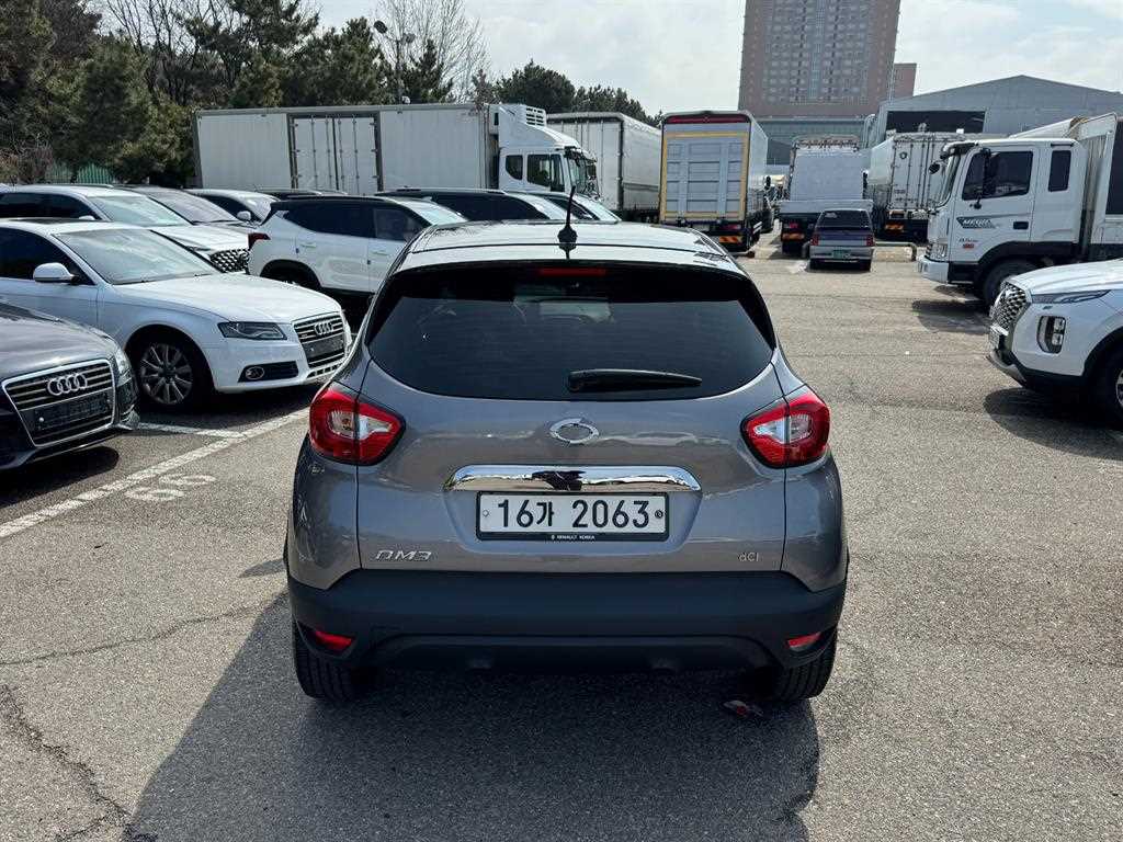 SAMSUNG QM3 - Vista 8