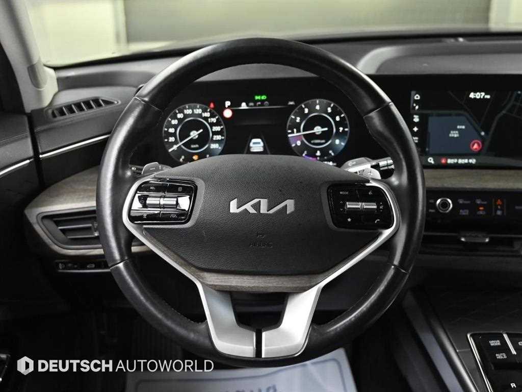KIA K8 - Vista 12