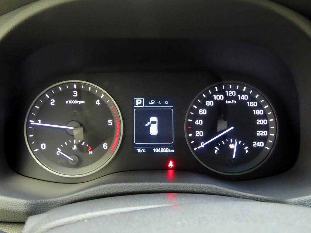 HYUNDAI Tucson - Vista 5