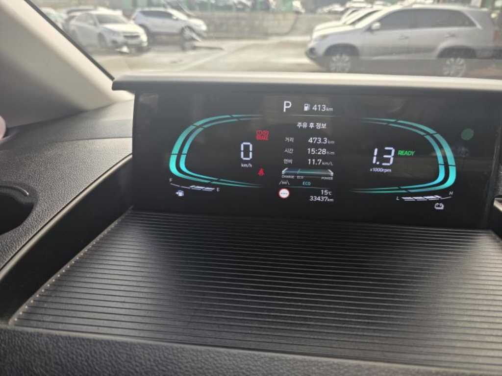 HYUNDAI Staria - Vista 10