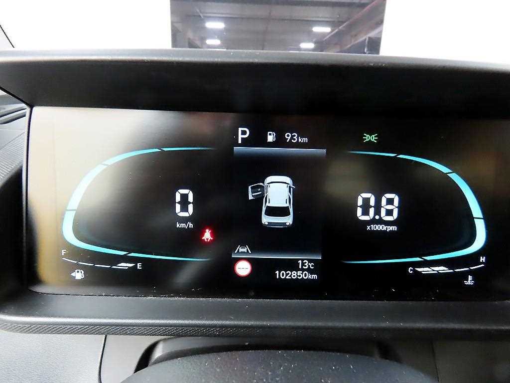 HYUNDAI Casper - Vista 8