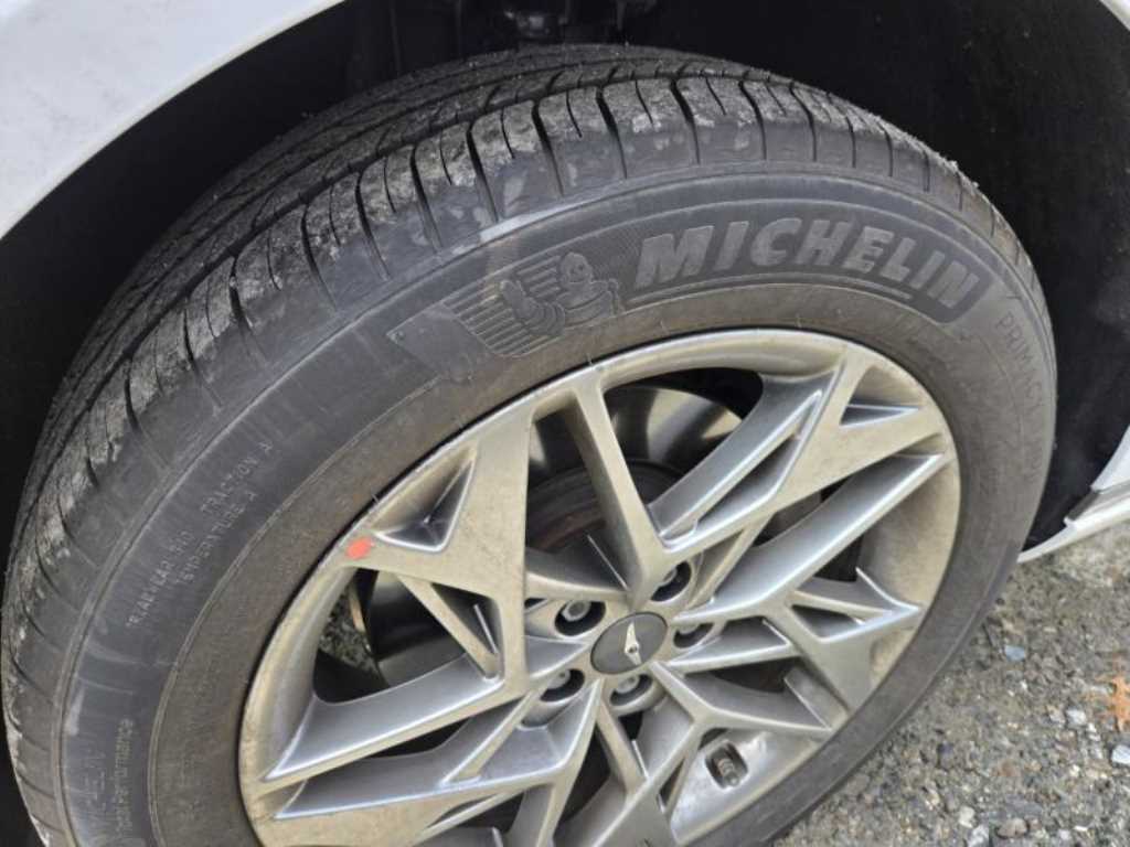 Genesis GV70 - Vista 12