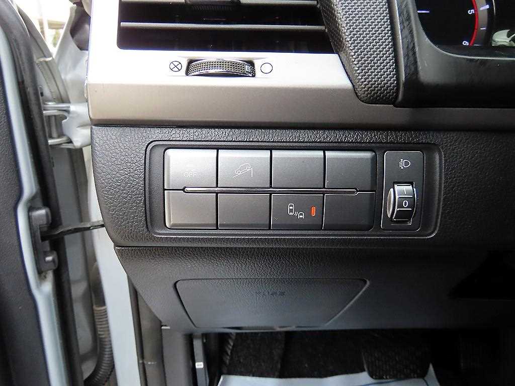 Ssangyong Rexton - Vista 12