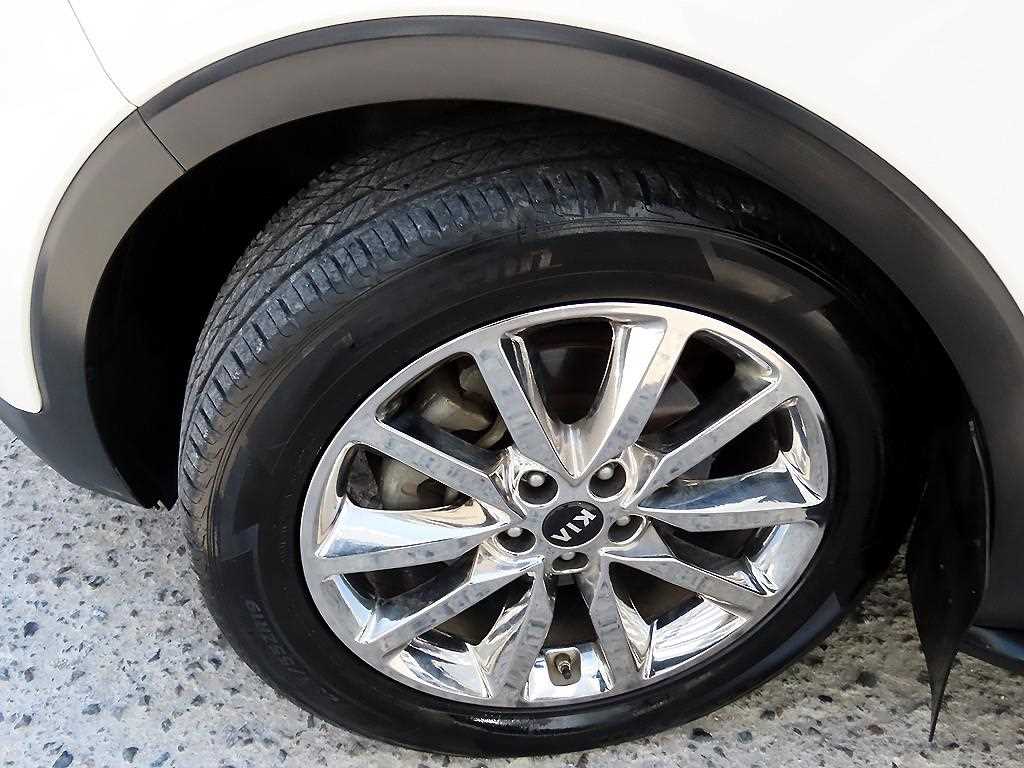 KIA Sorento 2016 Blanco - Importación desde Corea - HF Imports Iquique - Foto 20