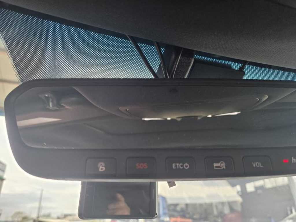 HYUNDAI Veloster - Vista 12