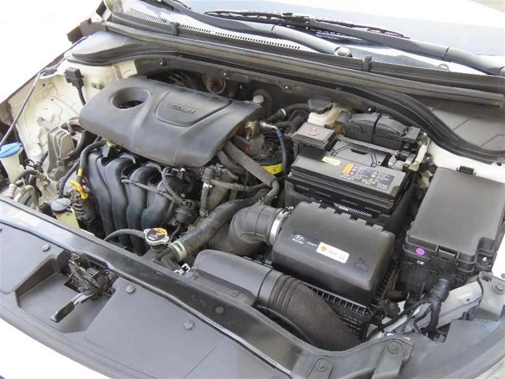 HYUNDAI Avante 2018 - Importación desde Corea - HF Imports Iquique - Foto 20