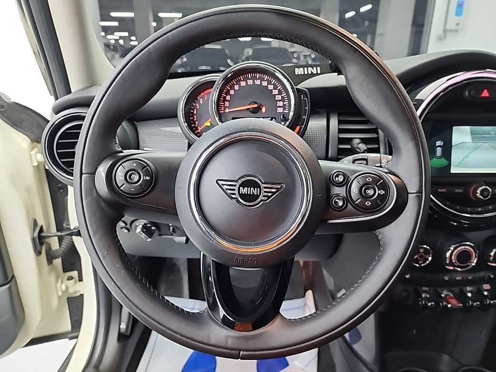 Mini Cooper - Vista 9