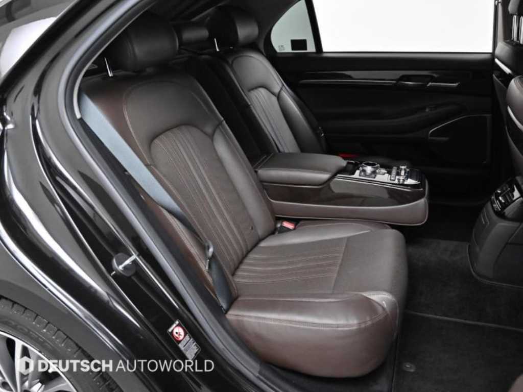 Genesis EQ900 - Vista 11