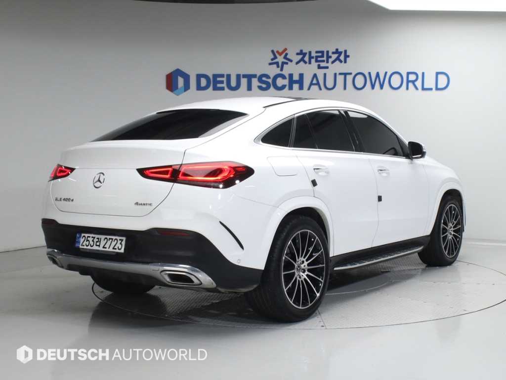 Mercedes Benz GLE Class - Vista 2