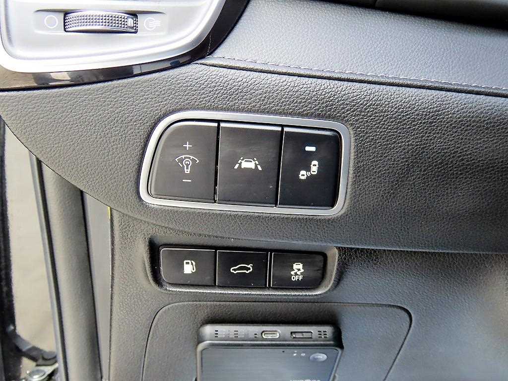 HYUNDAI Grandeur 2019 Negro - Importación desde Corea - HF Imports Iquique - Foto 13