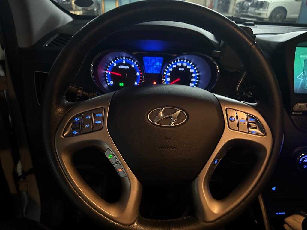 HYUNDAI Tucson - Vista 4