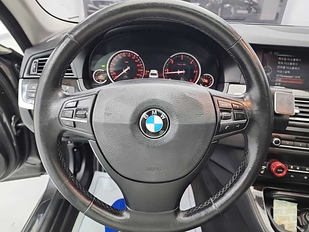 BMW 5 Series - Vista 9