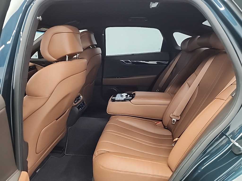 Genesis G80 - Vista 12