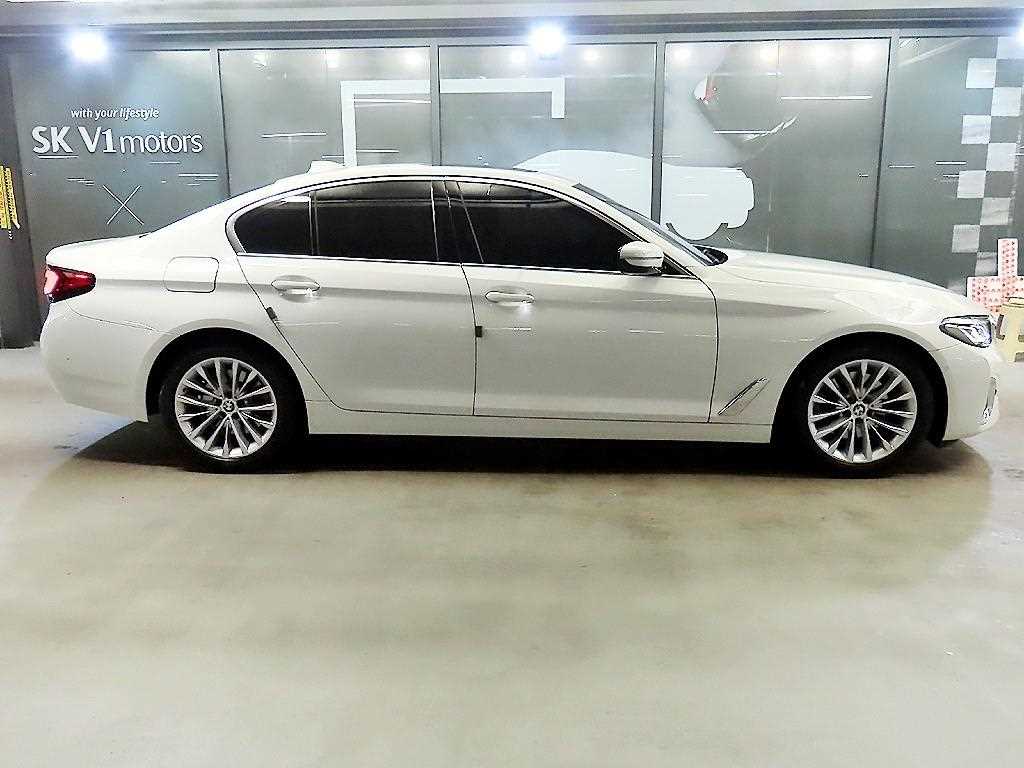 BMW 5 Series - Vista 3