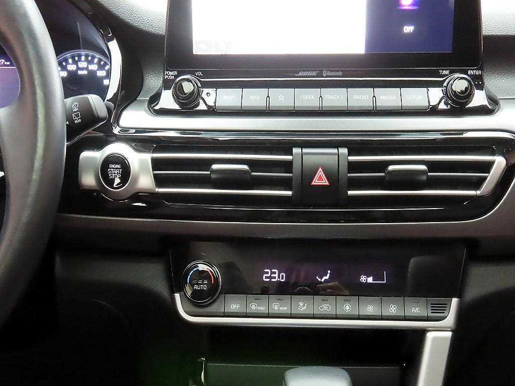 KIA Seltos 2020 Blanco - Importación desde Corea - HF Imports Iquique - Foto 17