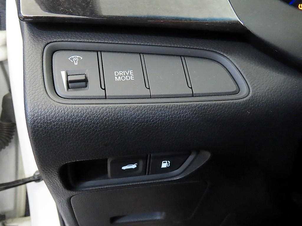 HYUNDAI Grandeur 2015 Blanco - Importación desde Corea - HF Imports Iquique - Foto 14