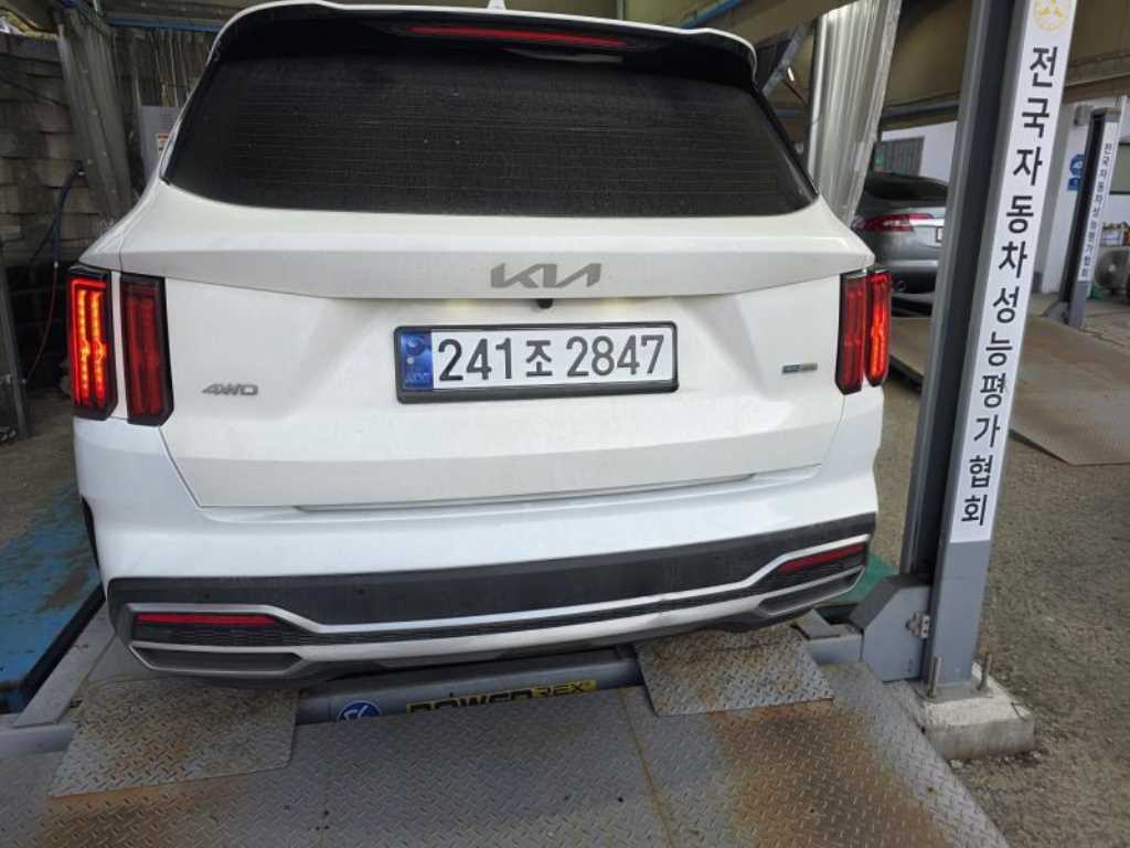 KIA Sorento - Vista 4