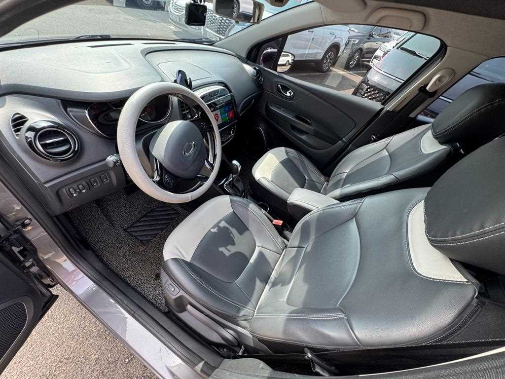 SAMSUNG QM3 - Vista 11