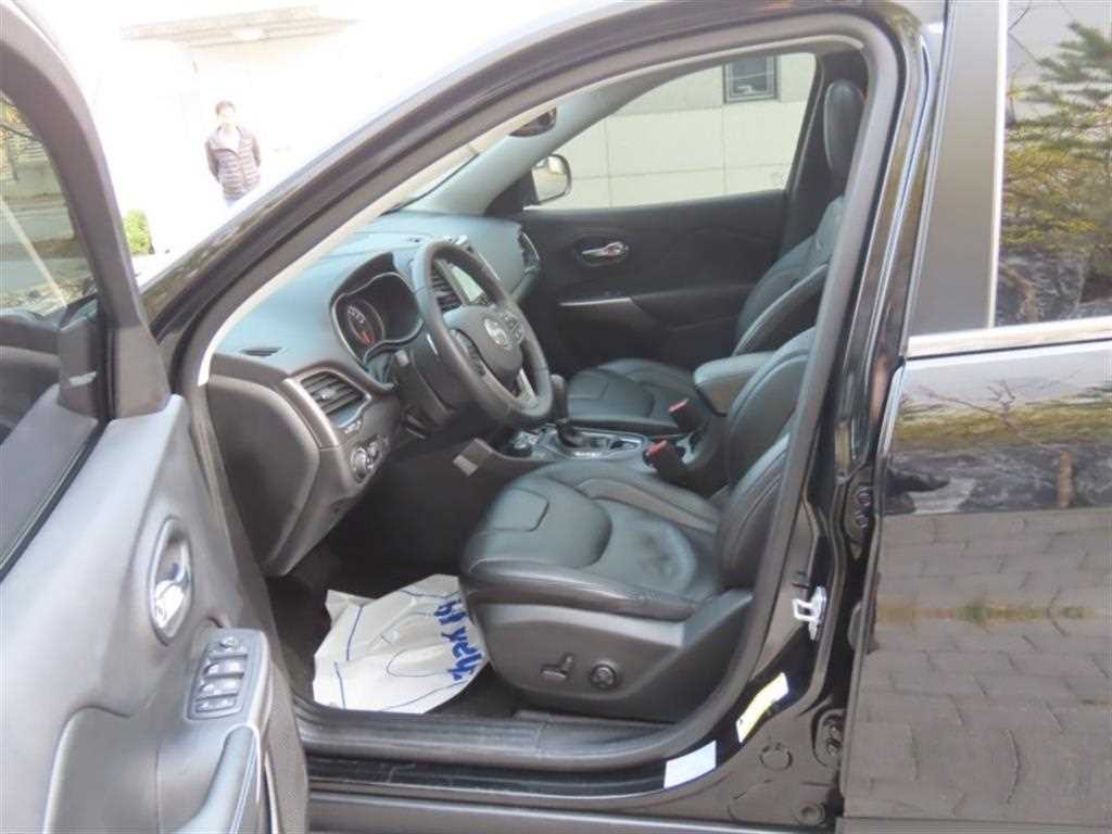 Jeep Cherokee 2019 Negro - Importación desde Corea - HF Imports Iquique - Foto 13