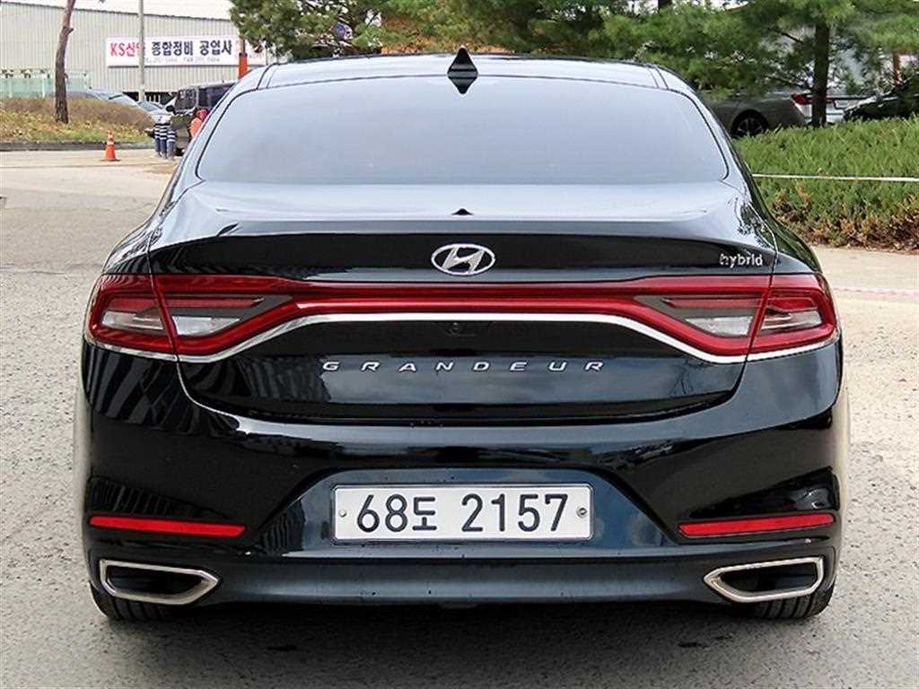 HYUNDAI Grandeur - Vista 4
