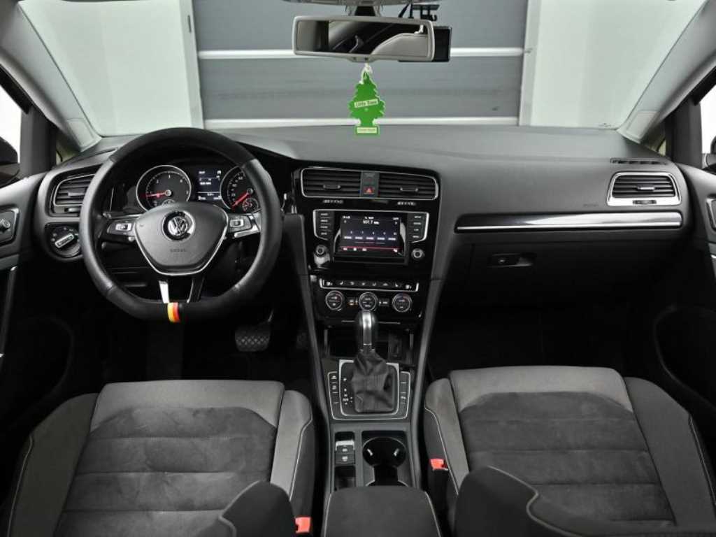 Volkswagen Golf - Vista 7