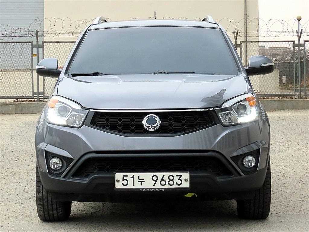 Ssangyong Korando 2015 Gris - Importación desde Corea - HF Imports Iquique - Foto 1
