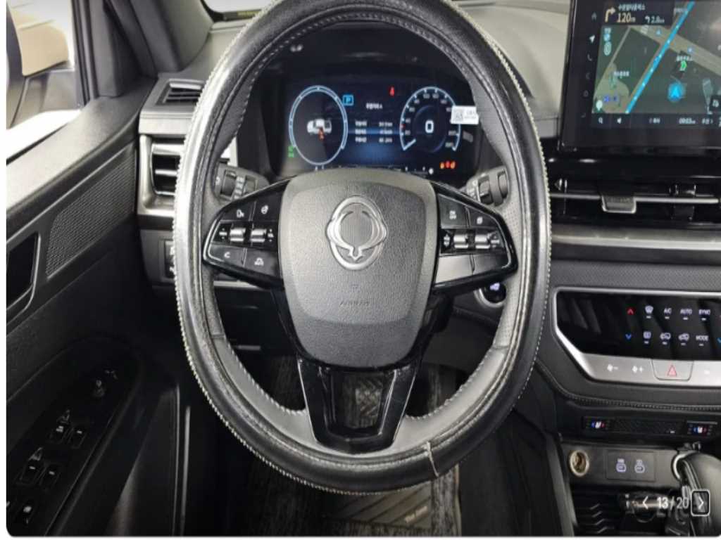 Ssangyong Rexton - Vista 12