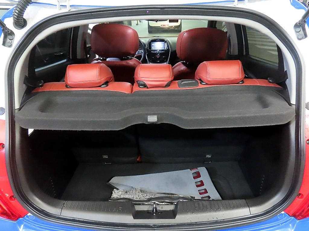 Chevrolet Spark 2018 Blanco - Importación desde Corea - HF Imports Iquique - Foto 17