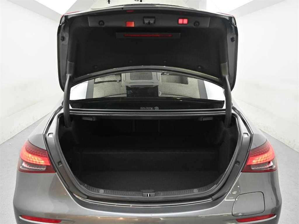 Mercedes Benz E class 2021 Gris - Importación desde Corea - HF Imports Iquique - Foto 19