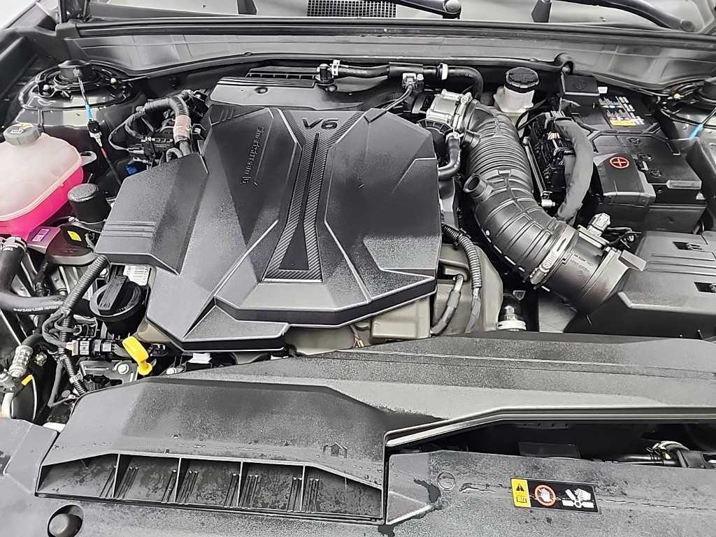 KIA K8 - Vista 5
