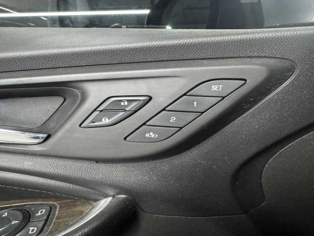 Chevrolet Malibu - Vista 12