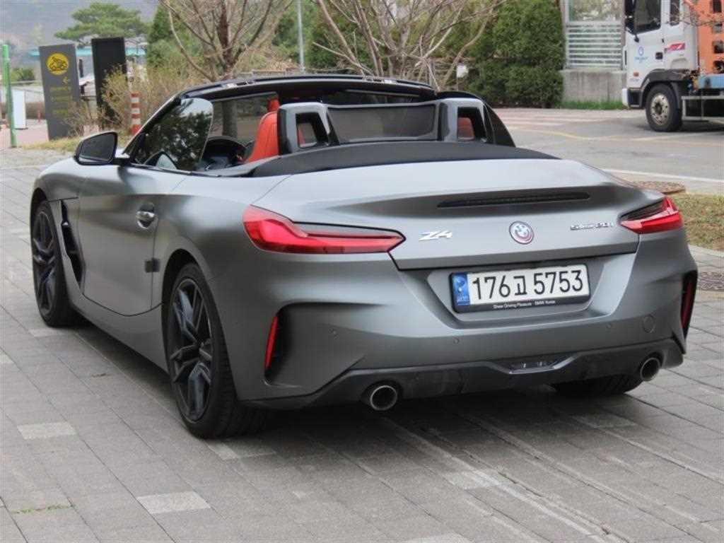 BMW Z4 - Vista 4