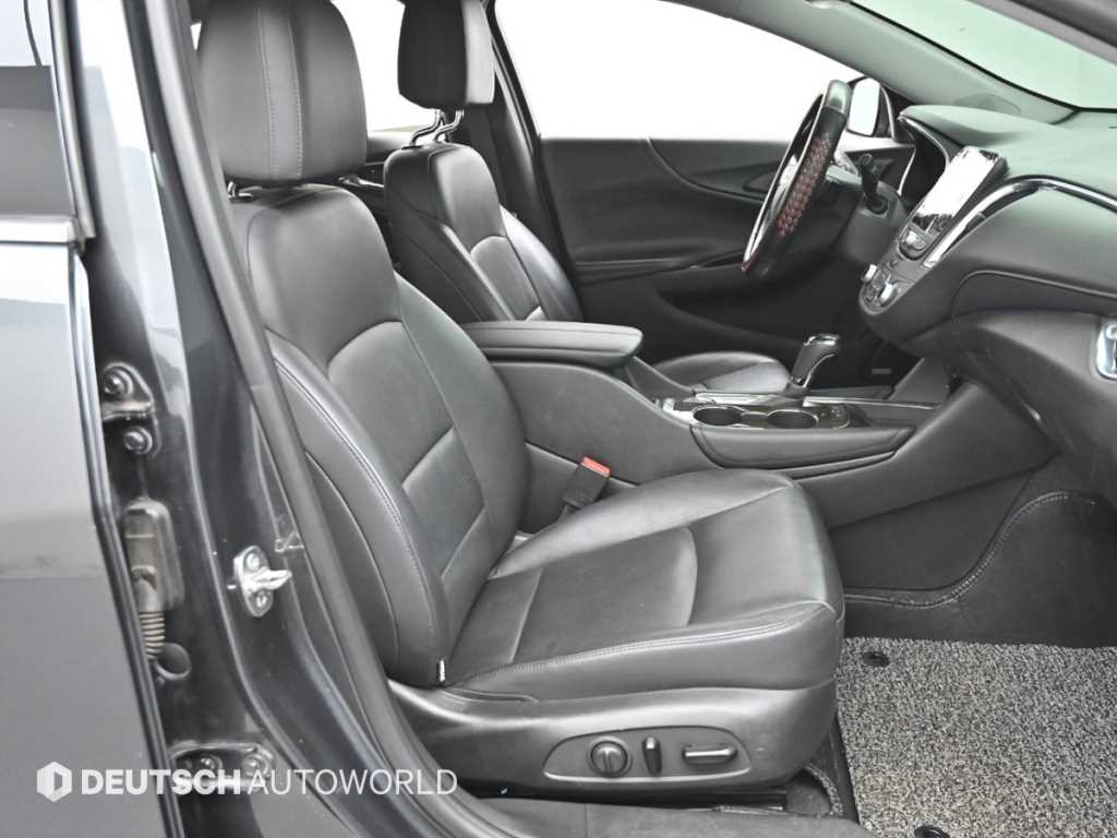 Chevrolet Malibu - Vista 10