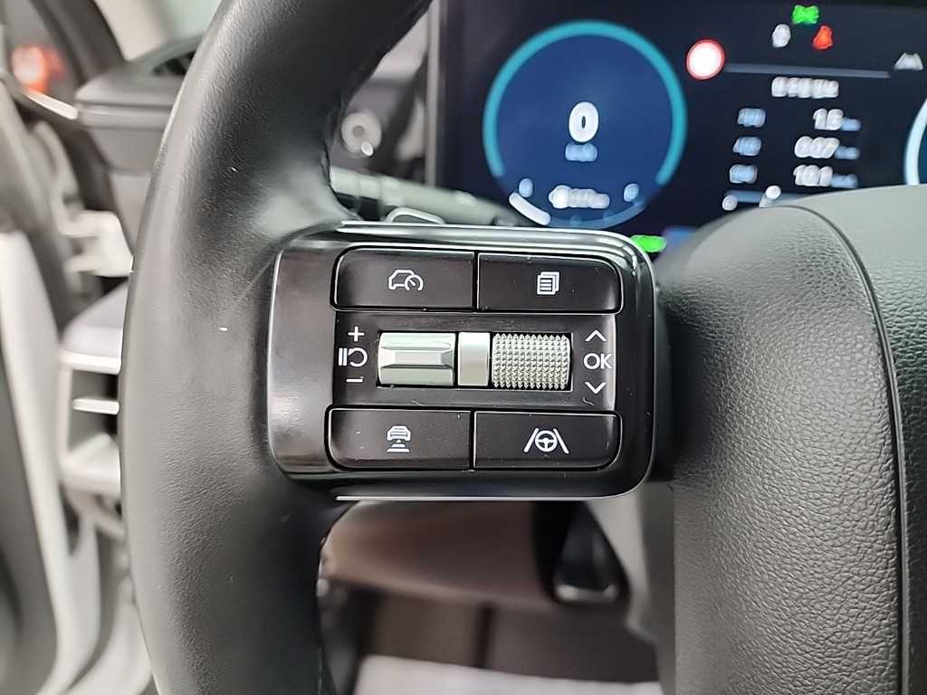 HYUNDAI Grandeur 2023 Blanco - Importación desde Corea - HF Imports Iquique - Foto 17