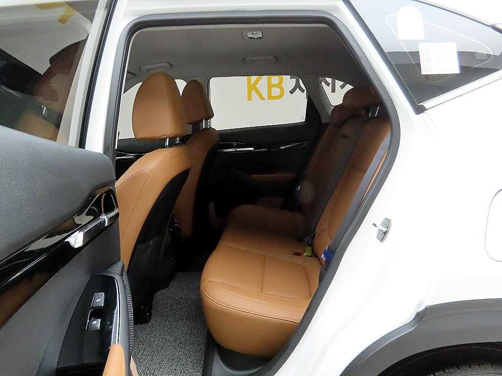 KIA Seltos 2024 Blanco - Importación desde Corea - HF Imports Iquique - Foto 13