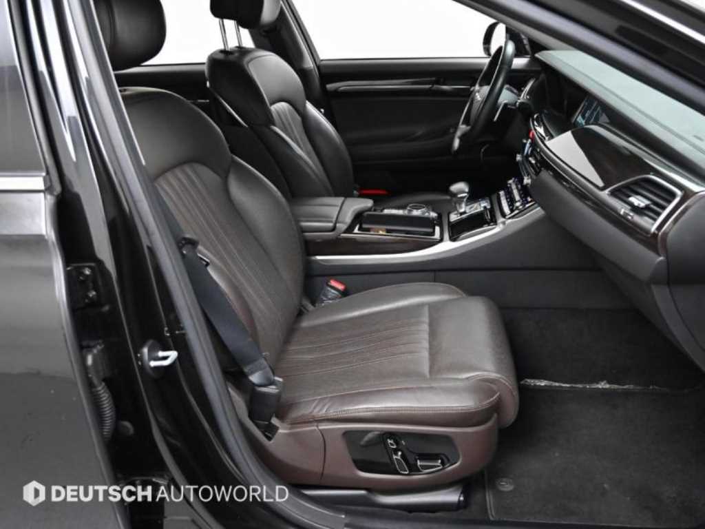 Genesis EQ900 - Vista 9