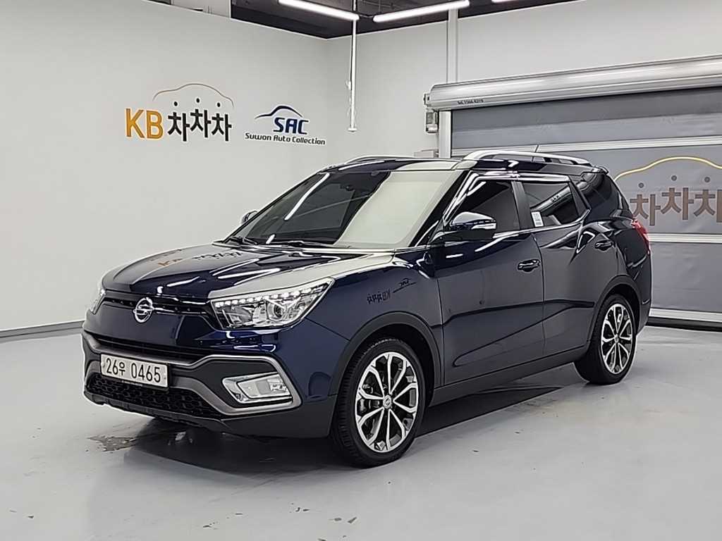 Ssangyong Tivoli 2016 Azul - Importación desde Corea - HF Imports Iquique - Foto 1