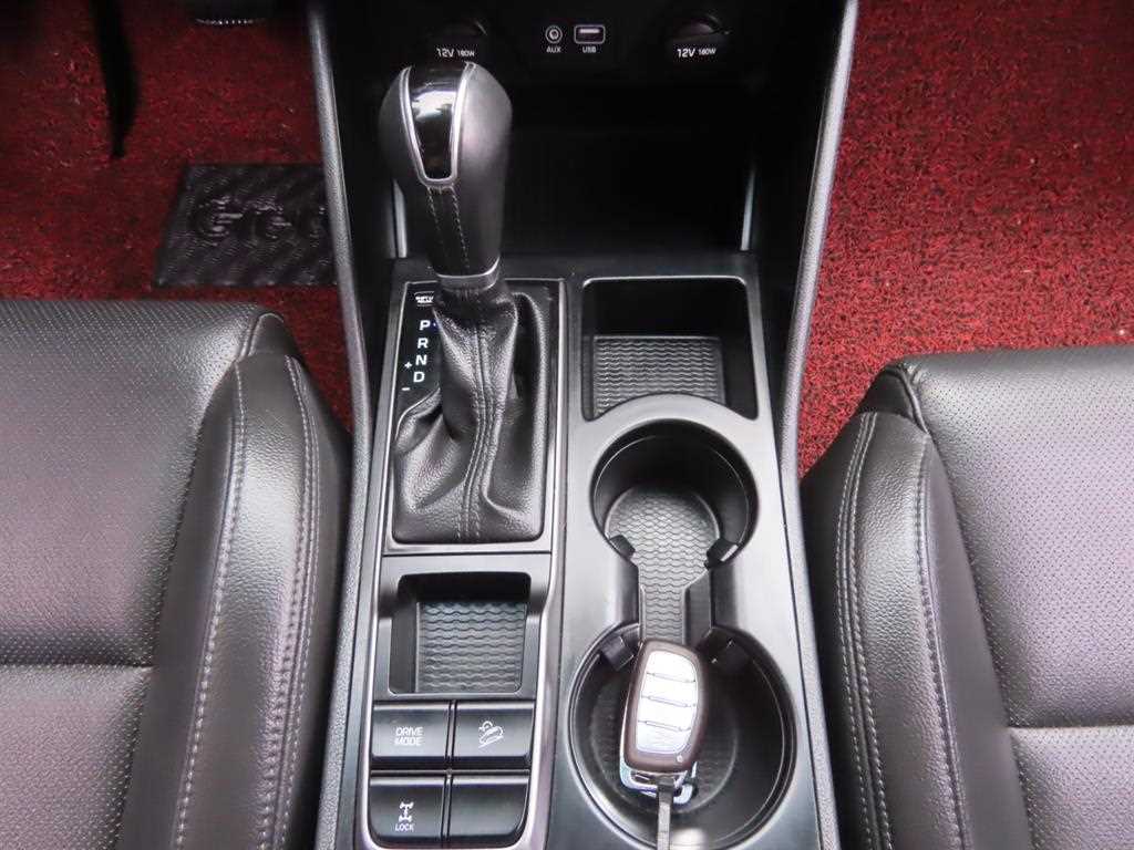 HYUNDAI Tucson - Vista 12