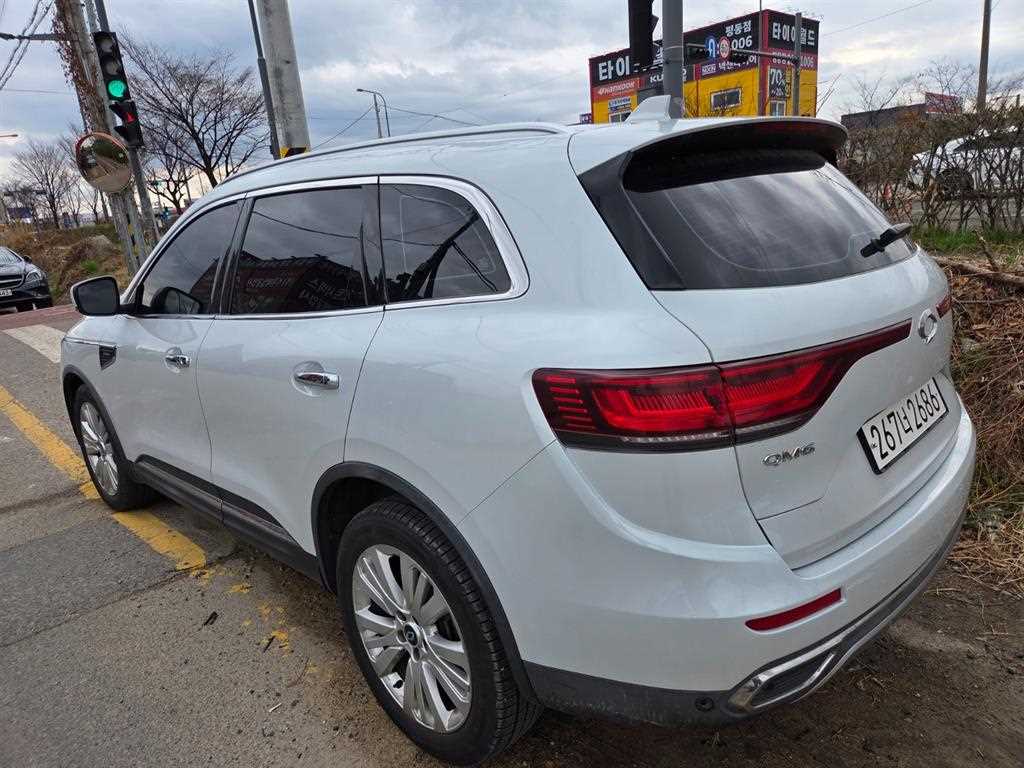 SAMSUNG QM6 2022 Blanco - Importación desde Corea - HF Imports Iquique - Foto 18