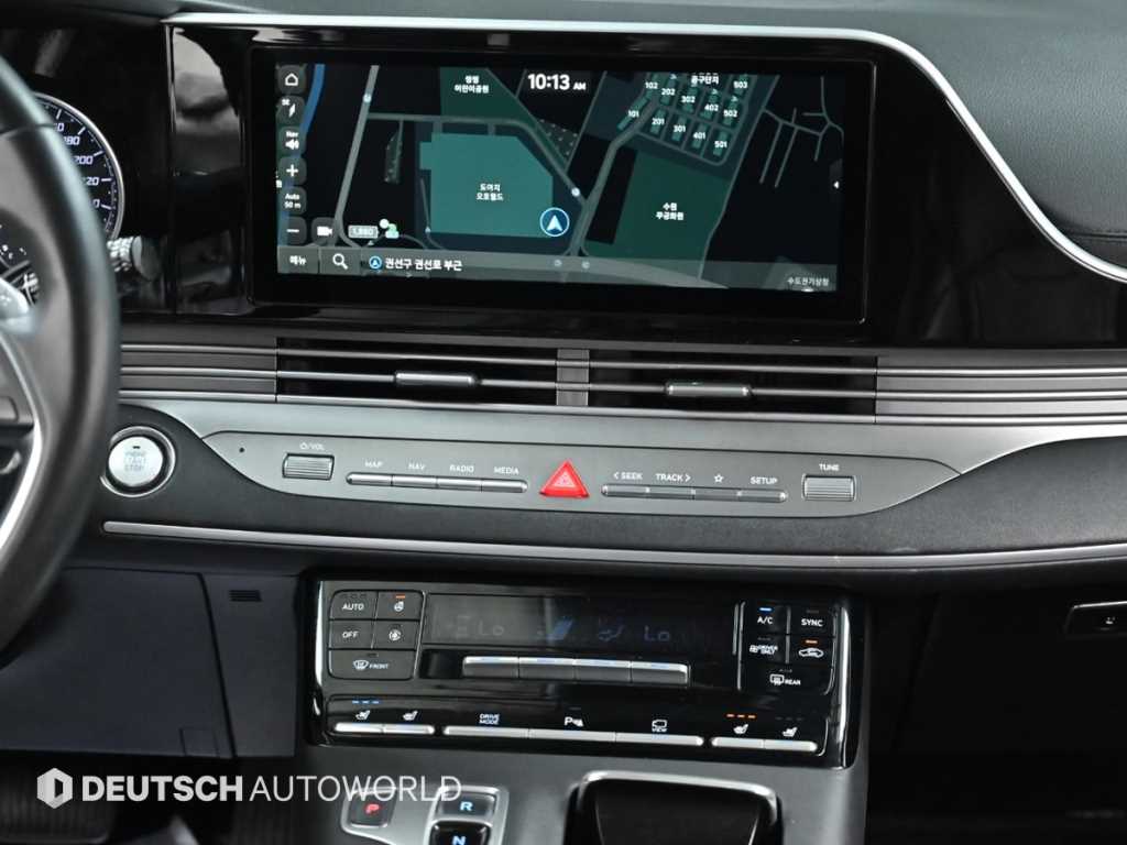 HYUNDAI Grandeur - Vista 7