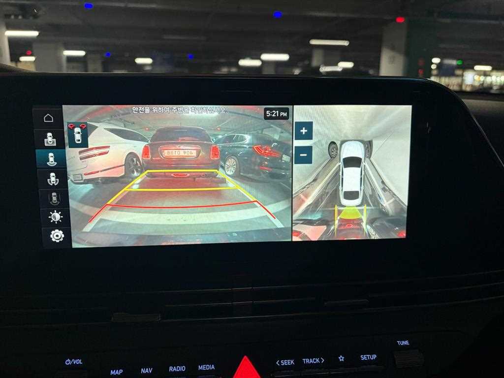 HYUNDAI Grandeur - Vista 12