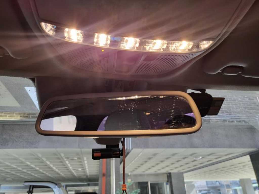 Mercedes Benz C Class - Vista 7