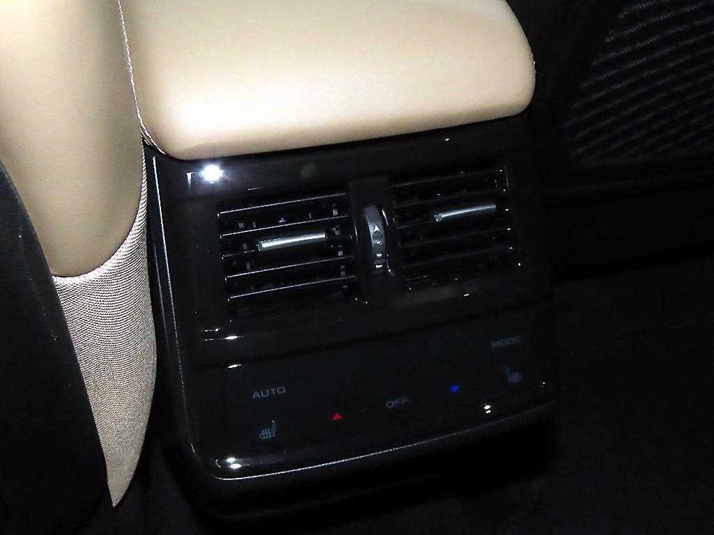 SAMSUNG Grand Koleos 2025 Blanco - Importación desde Corea - HF Imports Iquique - Foto 13